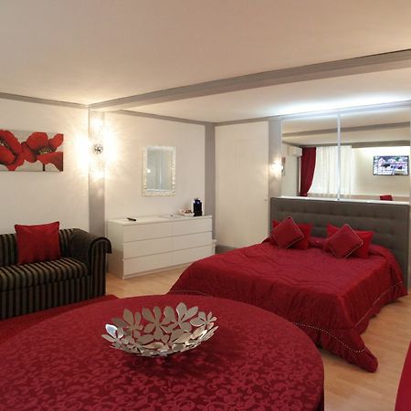 Luxury Fashion Suites Róma Kültér fotó
