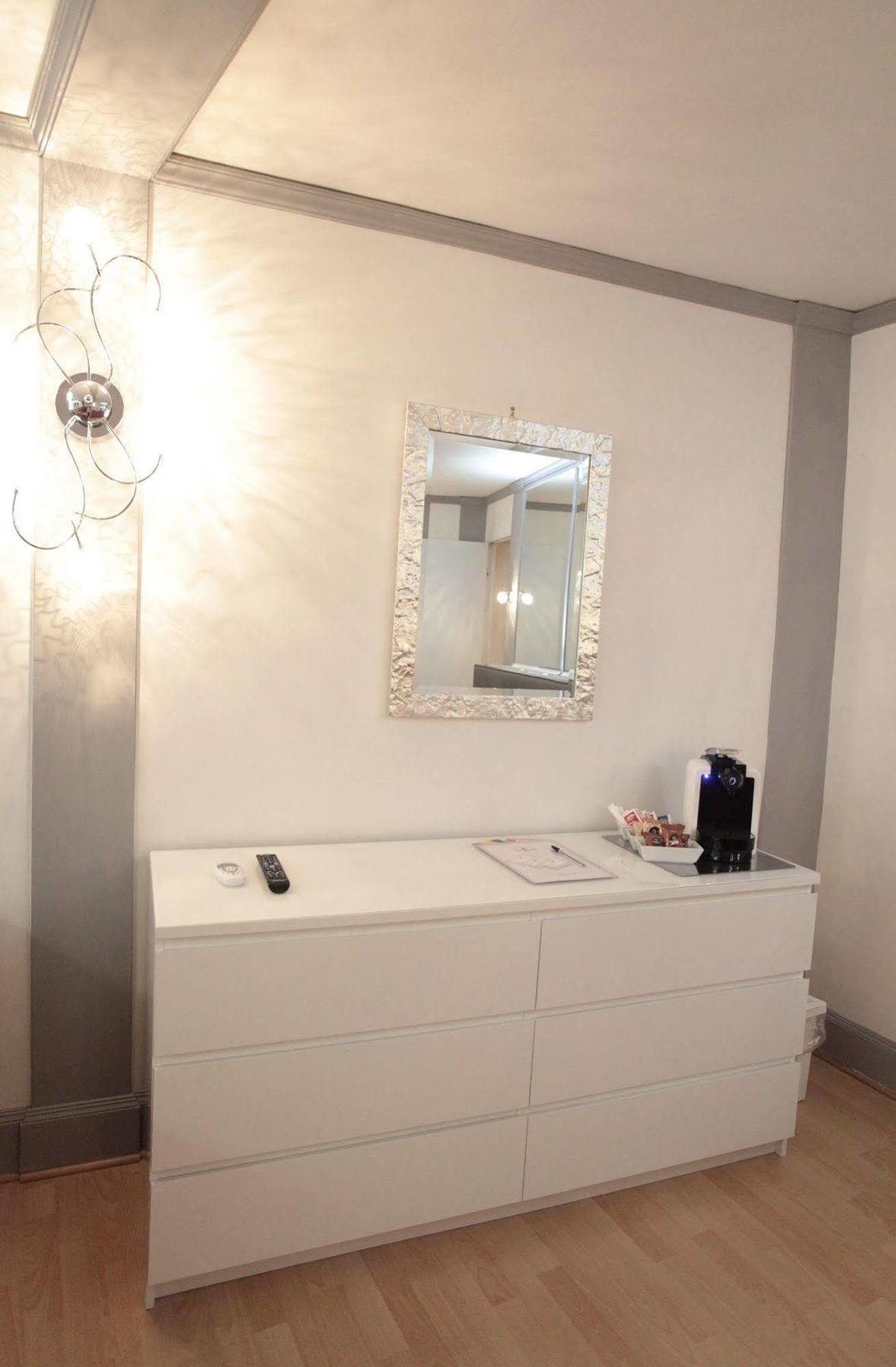 Luxury Fashion Suites Róma Kültér fotó